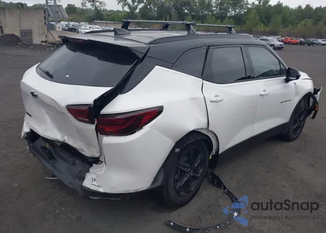 2024 Chevrolet Blazer 2Lt z USA, uszkodzony, nr VIN 3GNKBCR40RS281868